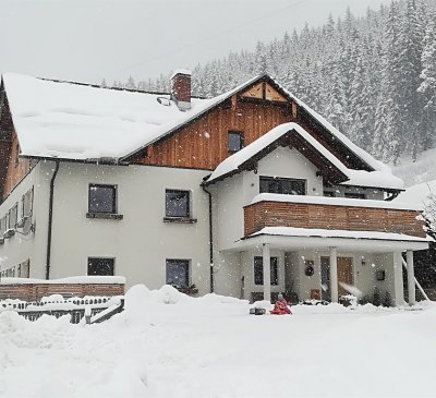 Haus im Winter