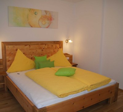 Schlafzimmer vom Apart Zirbe, © im-web.de/ DS Destination Solutions GmbH (eda3 TOL)