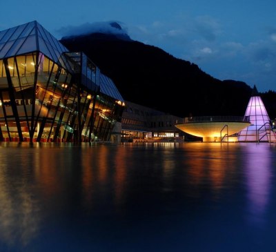 AQUA DOME-Therme