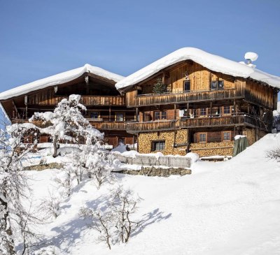 Alpbacher Bauernhöfe im Winter_Foto Alpbachtal Tou