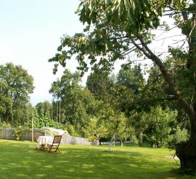 Platz vorm Hausgarten Ferienhaus Koglegg