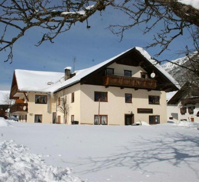 Alpenhaus Bichlbach am Winter