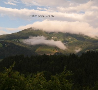 Blick auf den Hohen Zetz im Juli 2023, © Ferienwohnungen Raczkowski